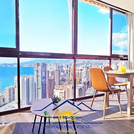 Claudia Monte Carlo Lägenhet Benidorm